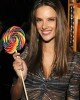 Alessandra-Ambrosio-7